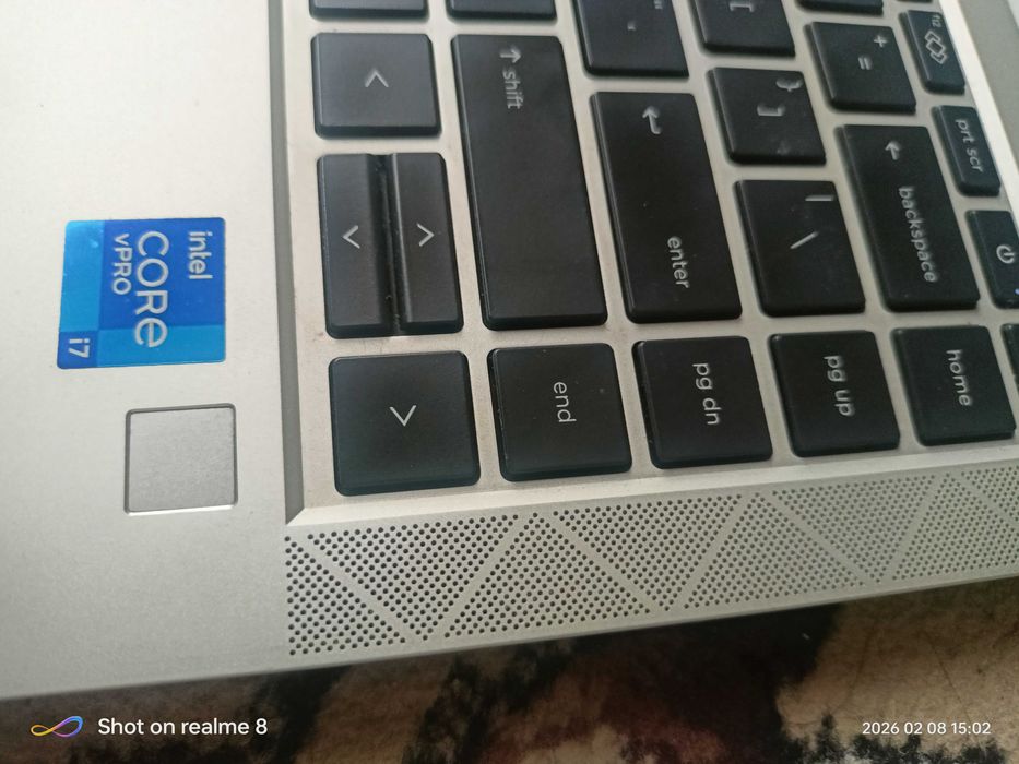 Noutbuk sotiladi holati yaxshi hp