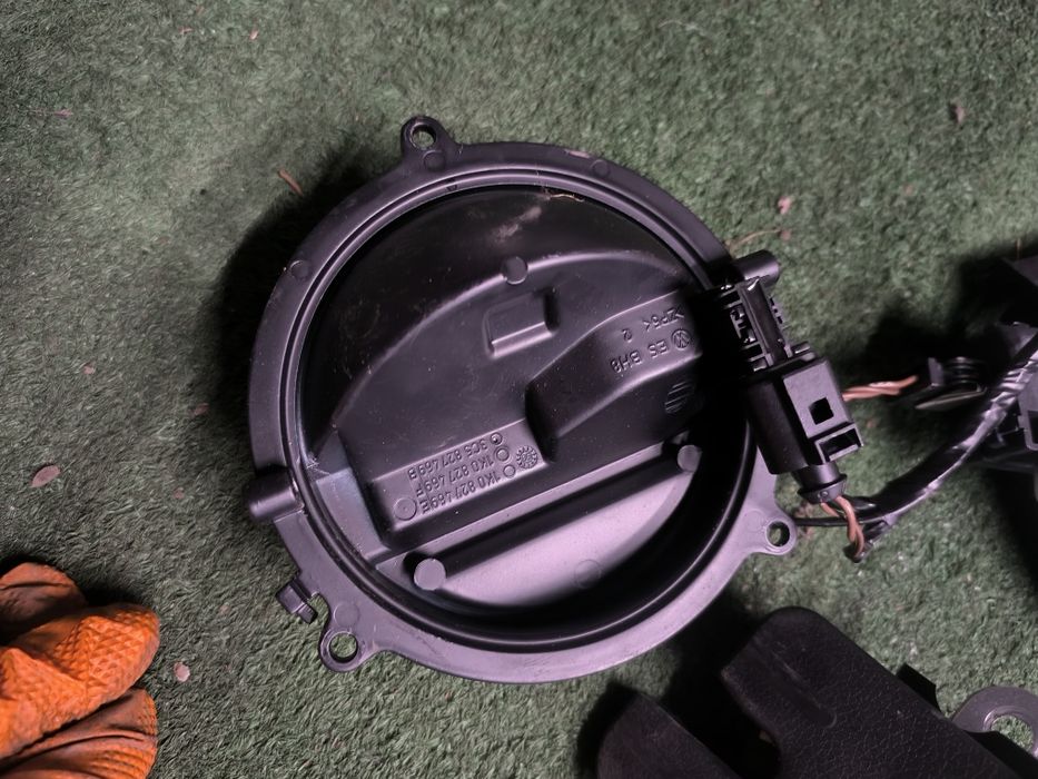 Mâner deschidere portbagaj / broasca haion Pasat B6 Golf 5