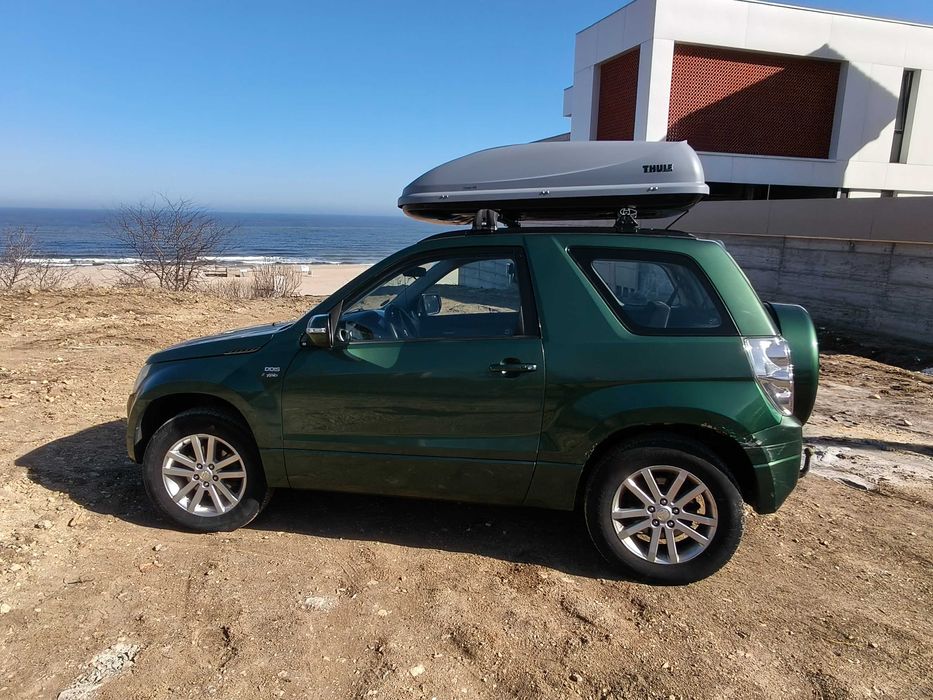Grand Vitara an 2009 4x4 in 3 usi