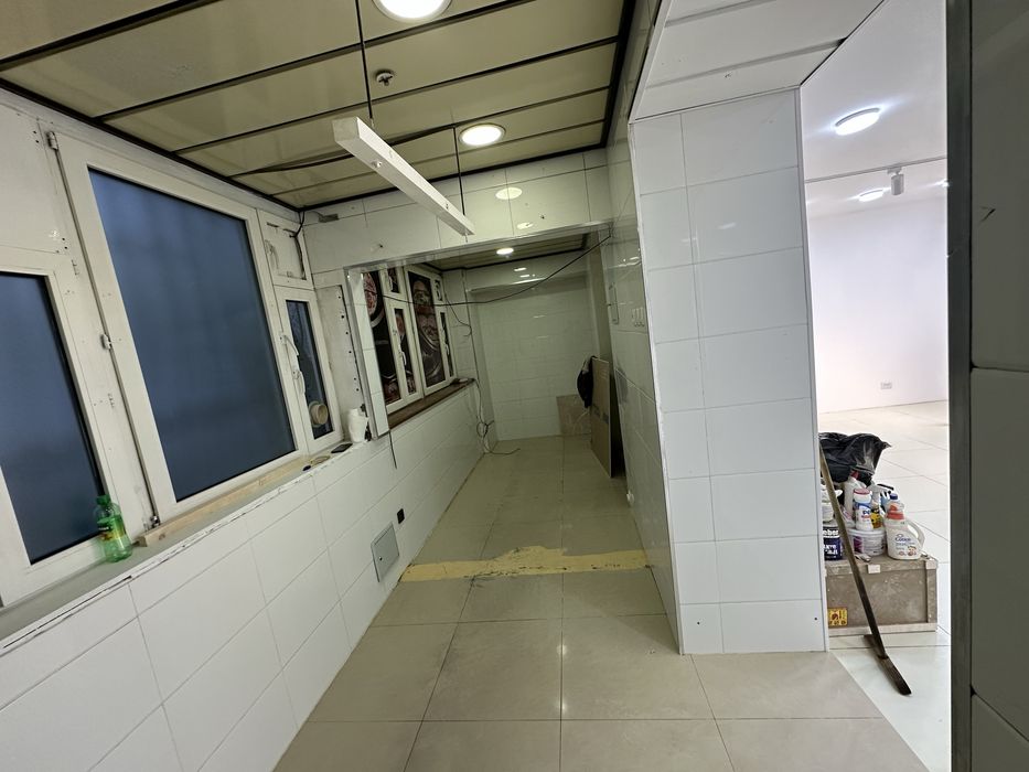 Angels food, М ойбек, 100 квм, openspace , с парковкой в доль дороги