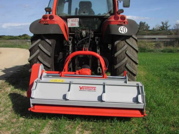 Tocator PROFESIONAL resturi vegetale pt tractoare de la 25-95 cai