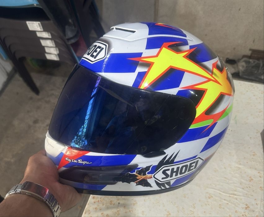 Каска shoei като нова