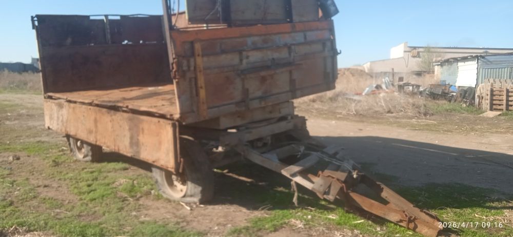 Продам прицеп срочно