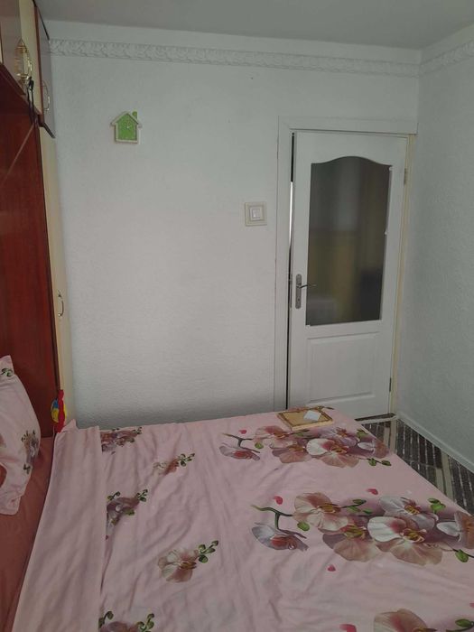 Apartament cu 3 camere de inchiriat in Burdujeni