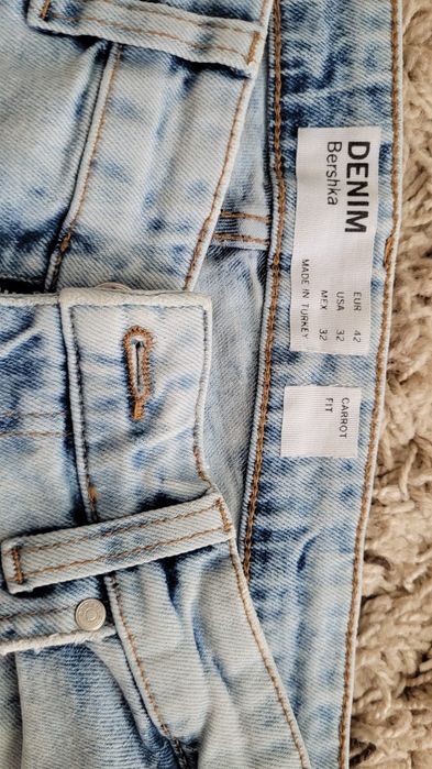 Blugi barbati bershka