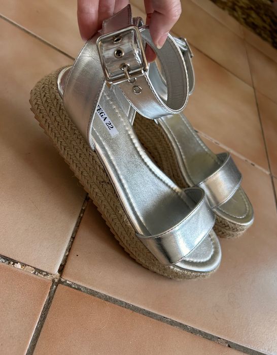 Дамски сандали нови, сандали на платформа, ниски, сребърни