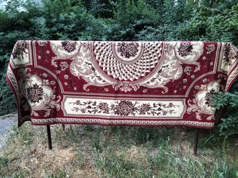 Ковры б/у, размер 2м на 3 м