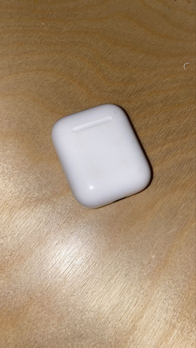 Кейс от оригинал айрподс 1