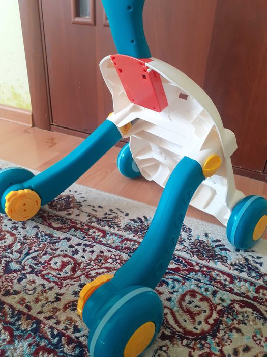 Толокар детский в отличном состоянии