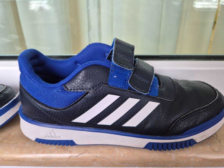 Маратонки Адидас 38 номер