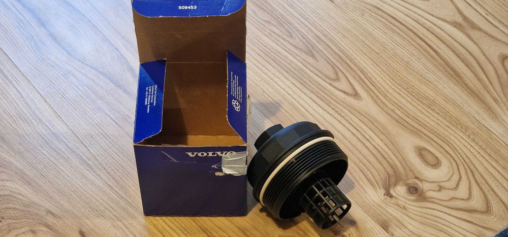 Нова оригинална OEM капачка маслен филтър за Volvo p/n.: 30677346
