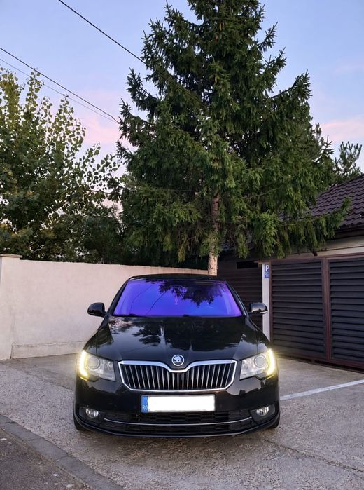 Skoda Superb 2015 DSG 2.0 Tdi 170 Cp