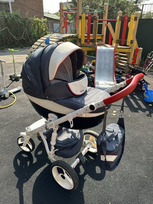 Коляска Adamex в отличном состоянии