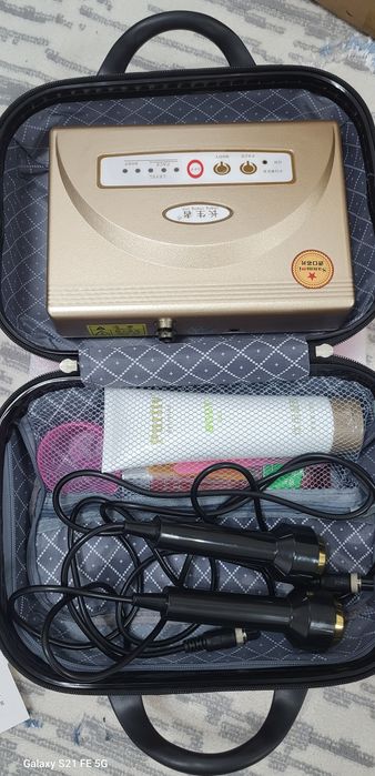 Косметологический массажный аппарат