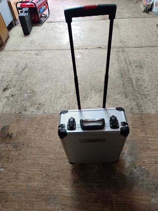 Набор инструментов.