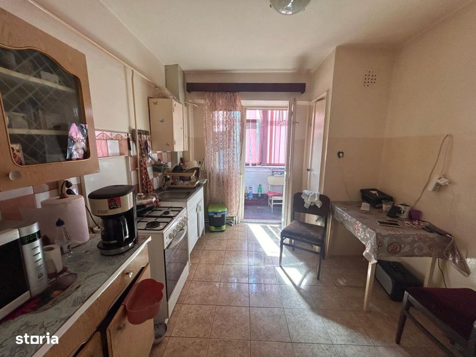 Etaj 1- Apartament 3 camere 71mp, confort 1 decomandat, Obor — fotografia 1