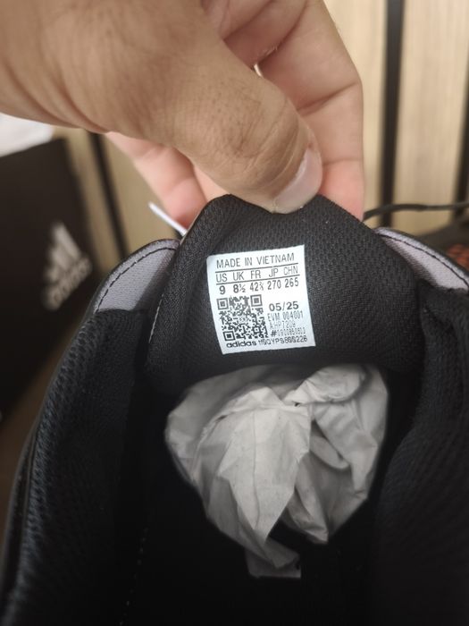 Adidas 42 2/3 noi