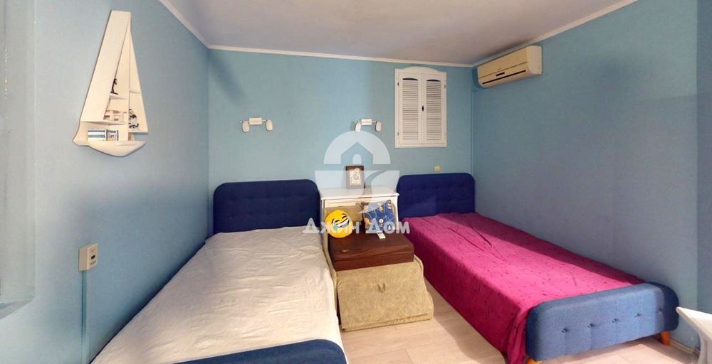 Продава се Къща в с. Кошарица, Област Бургас - 225 кв.м за 1045 €/кв.м - Снимка #9