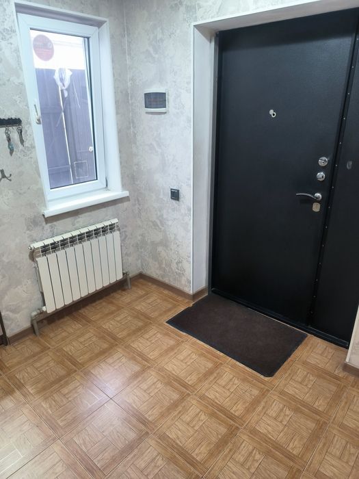 Дом продаю, 5-комнат, 7 соток