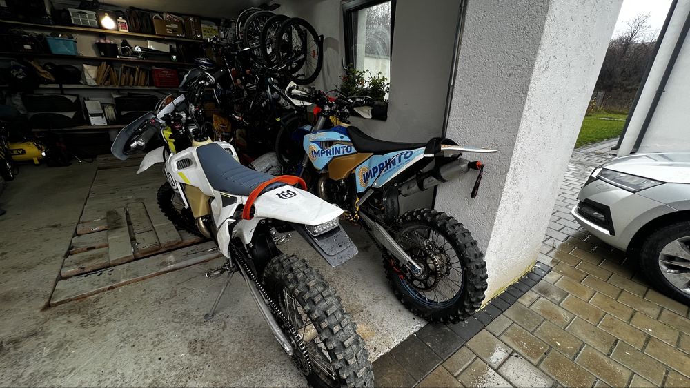 Husaberg 2011  250 2T numere negre similar Ktm 250 exc 2012