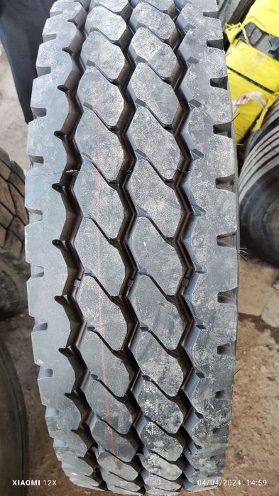 Грузовые шины 315/80r22.5 Самасвал