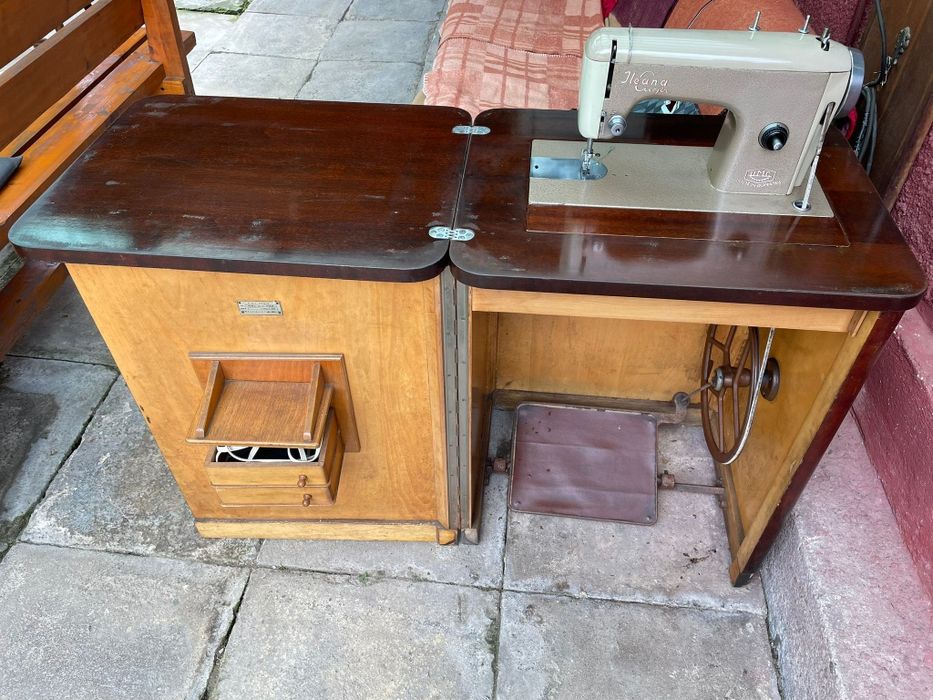 Vând mașină de cusut Ileana (Cugir)