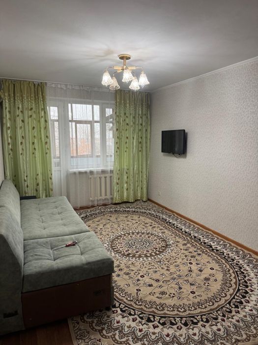 Тонкурш 1 дом, 4 этаж, 2 бөлмелі , ортасы