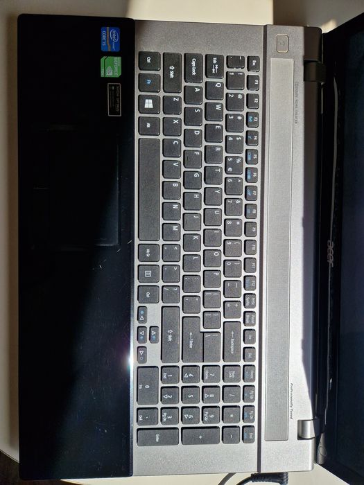 Laptop Acer Aspire V3- 771G-53238G50Makk
MODEL NO.
5/2 59): VA70