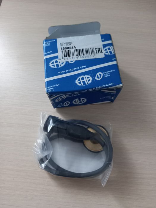 Датчик детонации новый