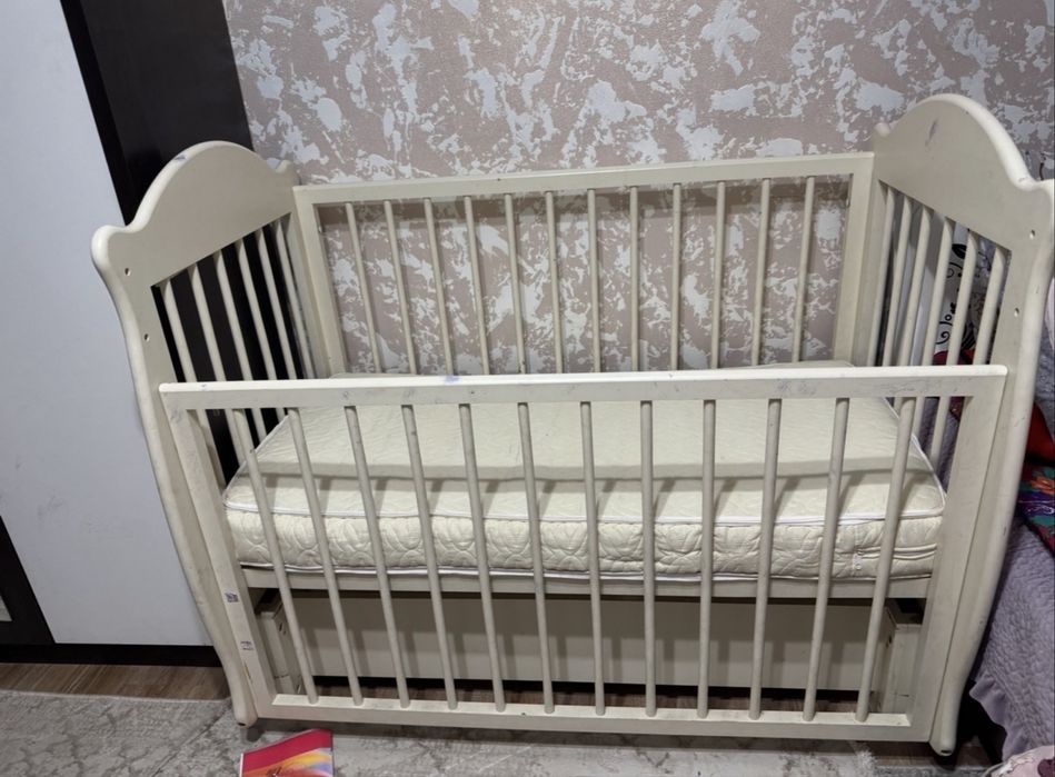 Детская кровать  | за 5000.  Детям  0-3лет .