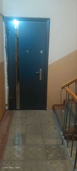 Продам 4 комнатную квартиру