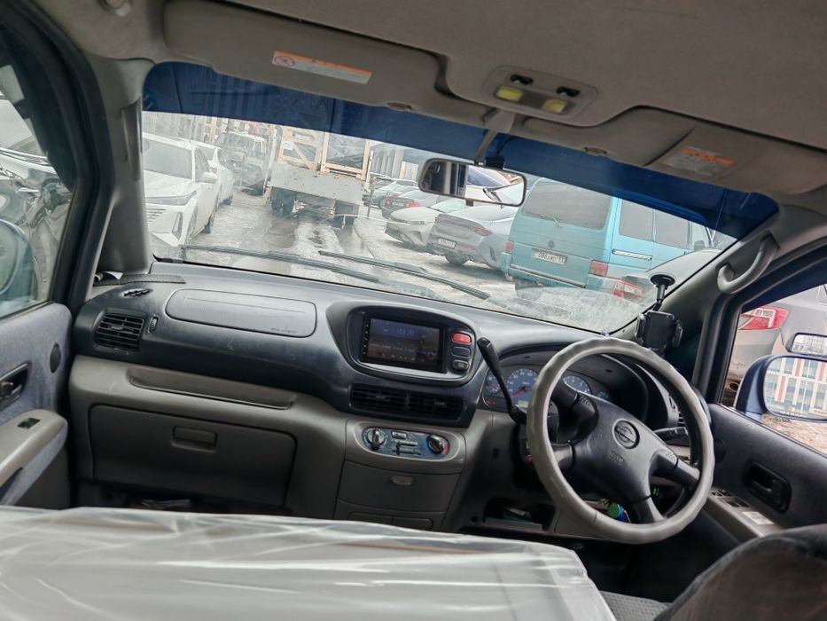 Продам Ниссан Серена