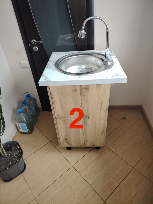 Продам кухонные тумбы мойки
