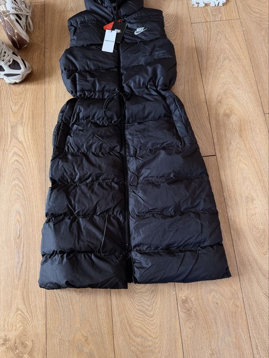 Разкошна дълга,олекотена и топла грейка Nike