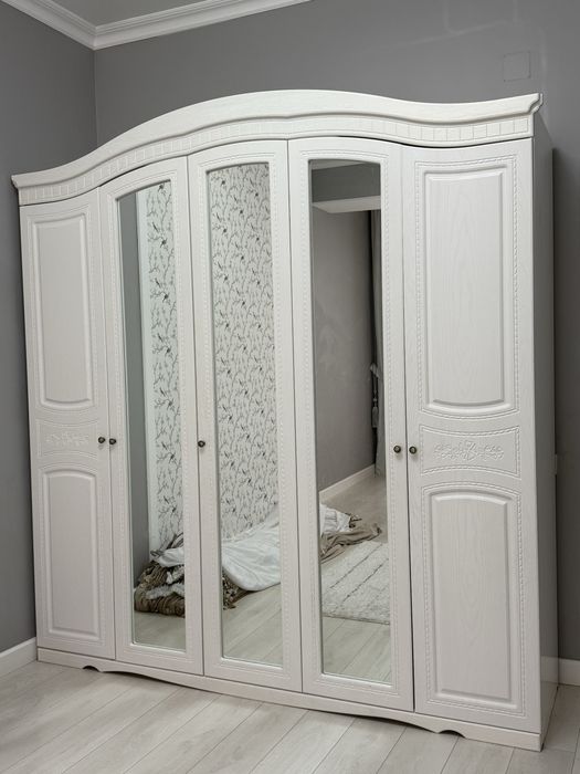 Шкаф в хорошем состоянии