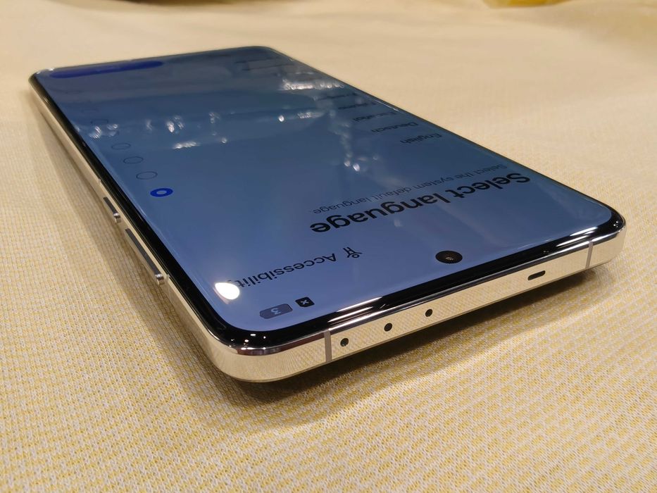 OnePlus 13 16/512 син - SD8 Elite; 6.82";Hasselblad 3x50mpx;6000mAh