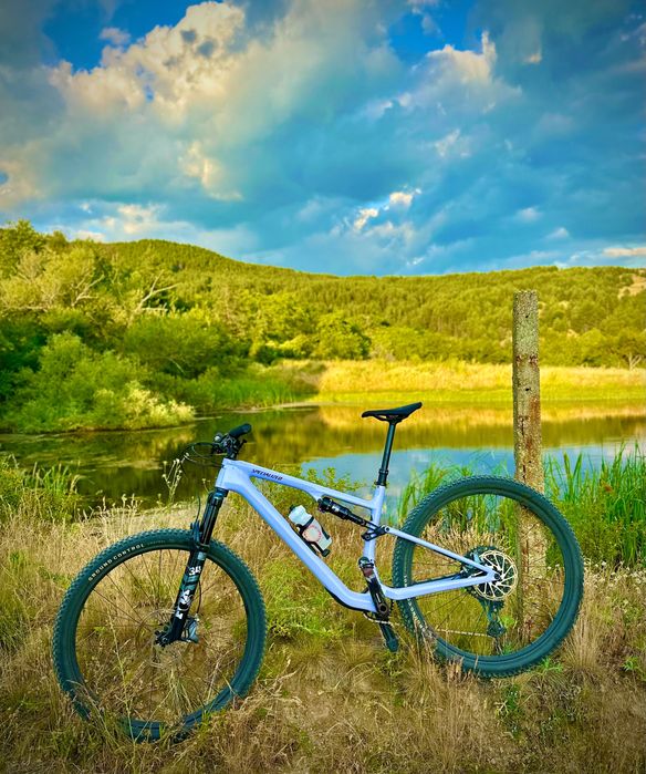 Specialized Epic EVO 8 – ~12.3 кг, състезателно, обслужено