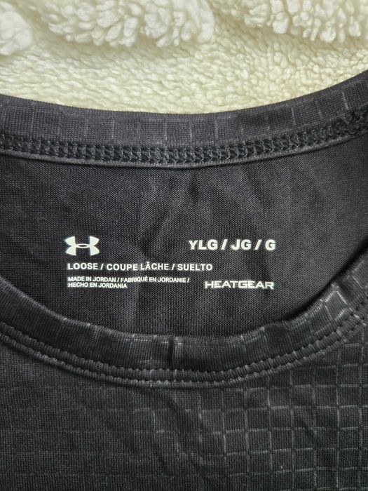 Тениска Under Armour унисекс 12-13 Years