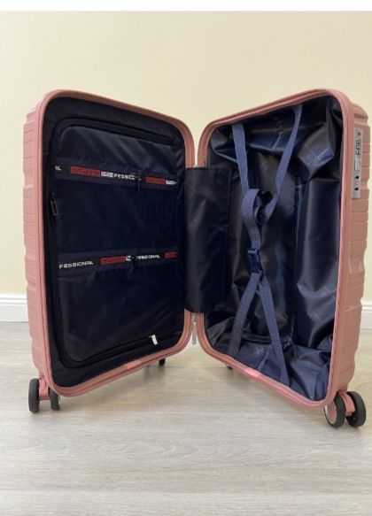 Большой чемодан (новый)