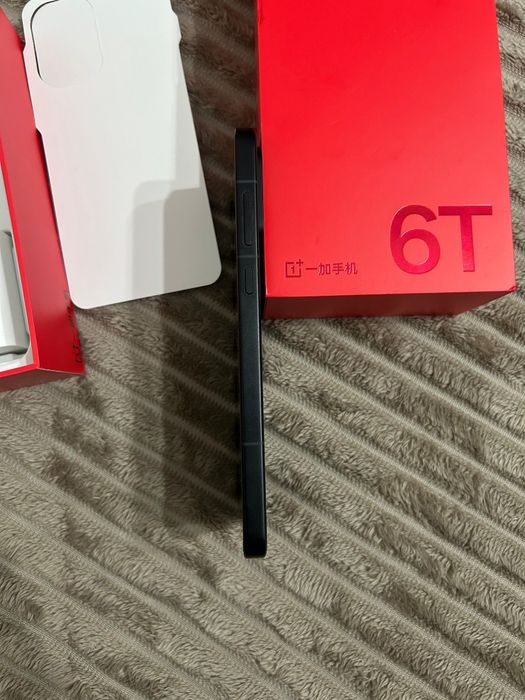 Oneplus ace 6t 16/256