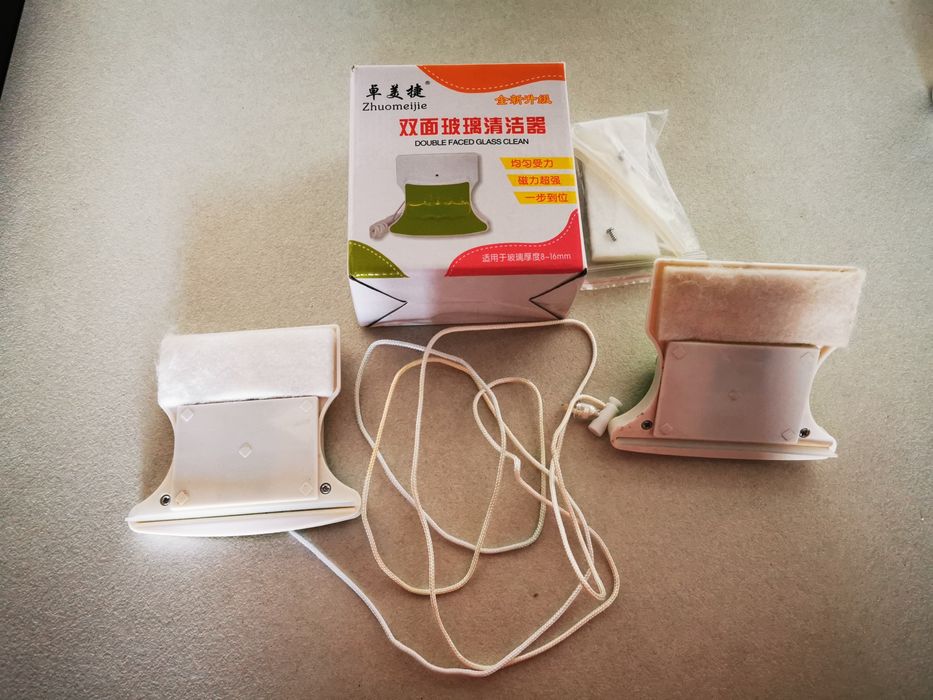 Двойна магнитна чистачка за прозорци