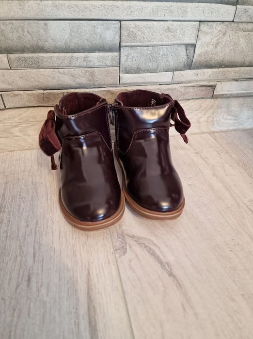 Botine Baby Zara pentru fetițe, mărimea 22