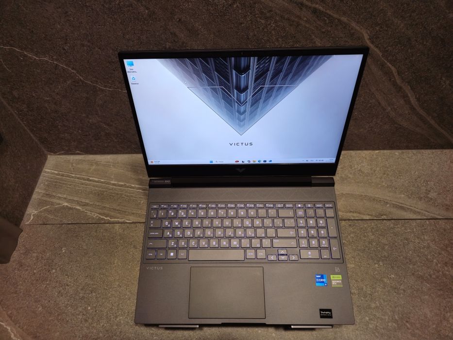 Ноутбук HP Victus