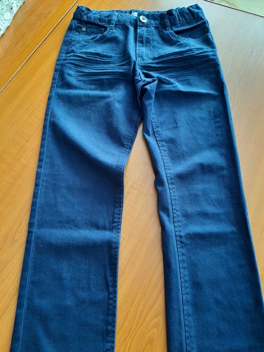 Pantaloni baieti, mărimea 131-143 ,pentru 10 ani