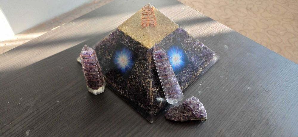 Bagheta ametist si  cupru  cu două varfuri -amplificator energie