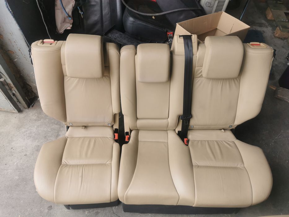 Кожен салон Range Rover Sport бежав елетрически с памет 2.7 HSE 3.6