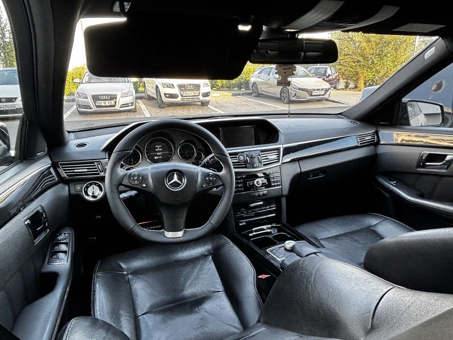 MERCEDES-BENZ E-Class 2010 — imagine 3
