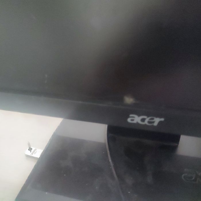acer v193wv  на запчасти