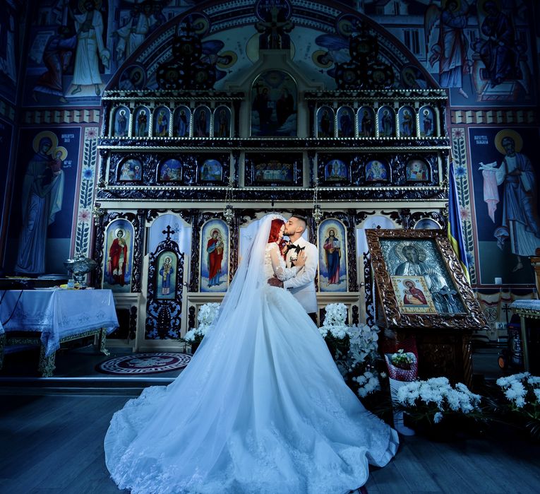 Rochie mireasa trenă model unicat