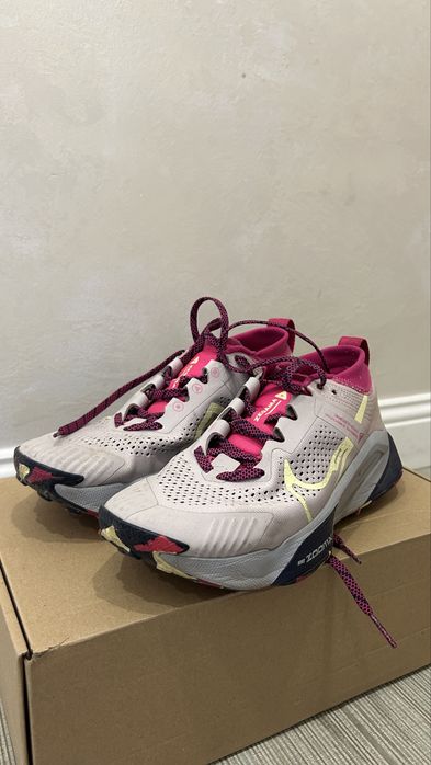 Кроссовки nike беговые 38р